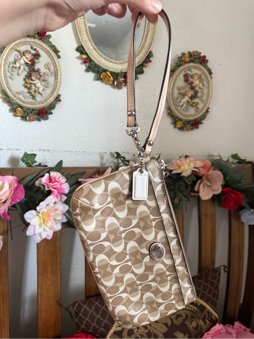 Vintage y2k coach Beige Signature Wristlet with Strap